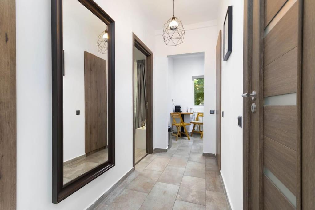 Heart Of Bucharest #Victoriei Apartamento Exterior foto