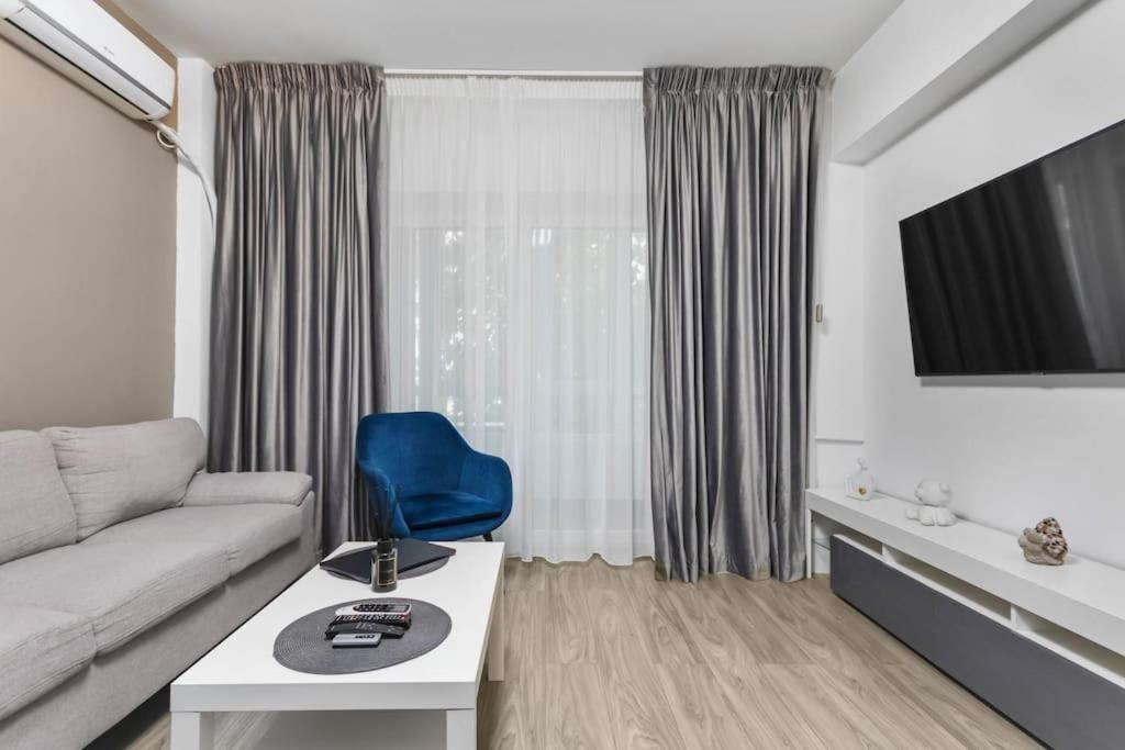 Heart Of Bucharest #Victoriei Apartamento Exterior foto